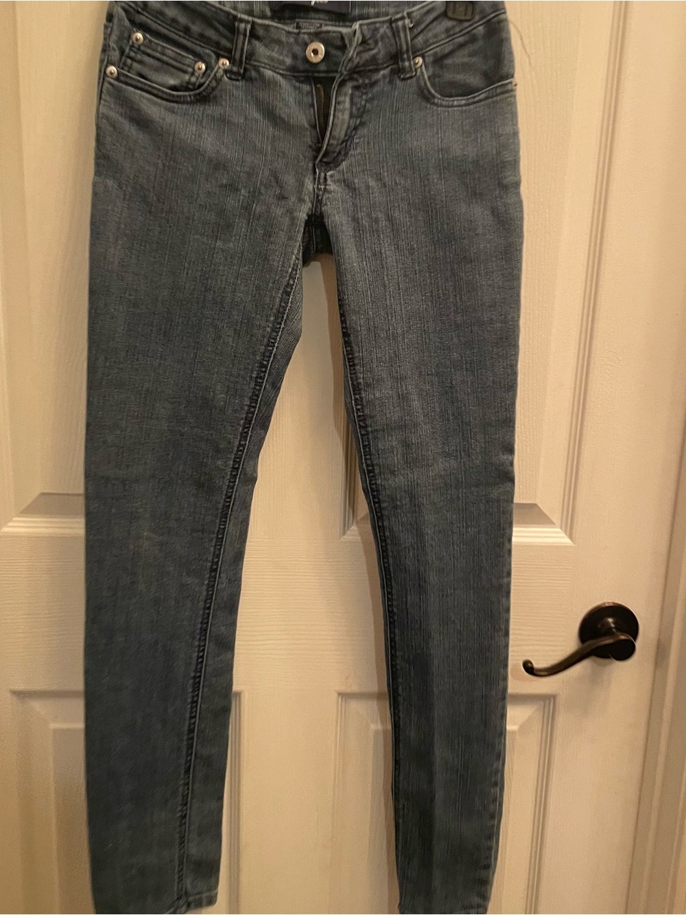 Tyte Juniors Size 3 Skinny Jeans – Medium Wash Denim